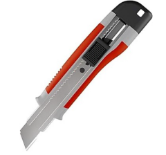 Kraf Geniş Kaydırmaz Silikon Maket Bıçağı 6315 – Profesyonel Kesim Gücü